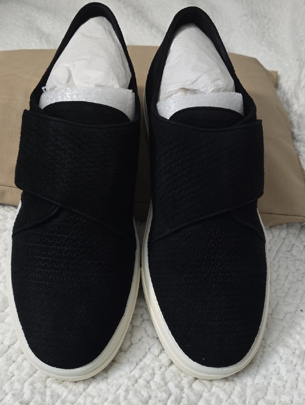 Vaneli Oberon Slip-On Sneakers